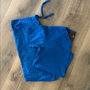 Carhartt Unisex Scrub Set